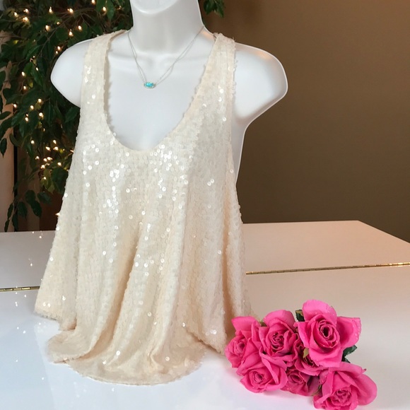 WISH CREAM COLORED SEQUIN TANK STYLE LOOSE TOP SM - Picture 7 of 8